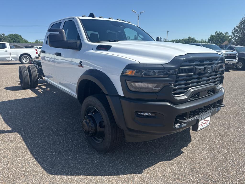 2025 Ram 5500 Tradesman photo 4