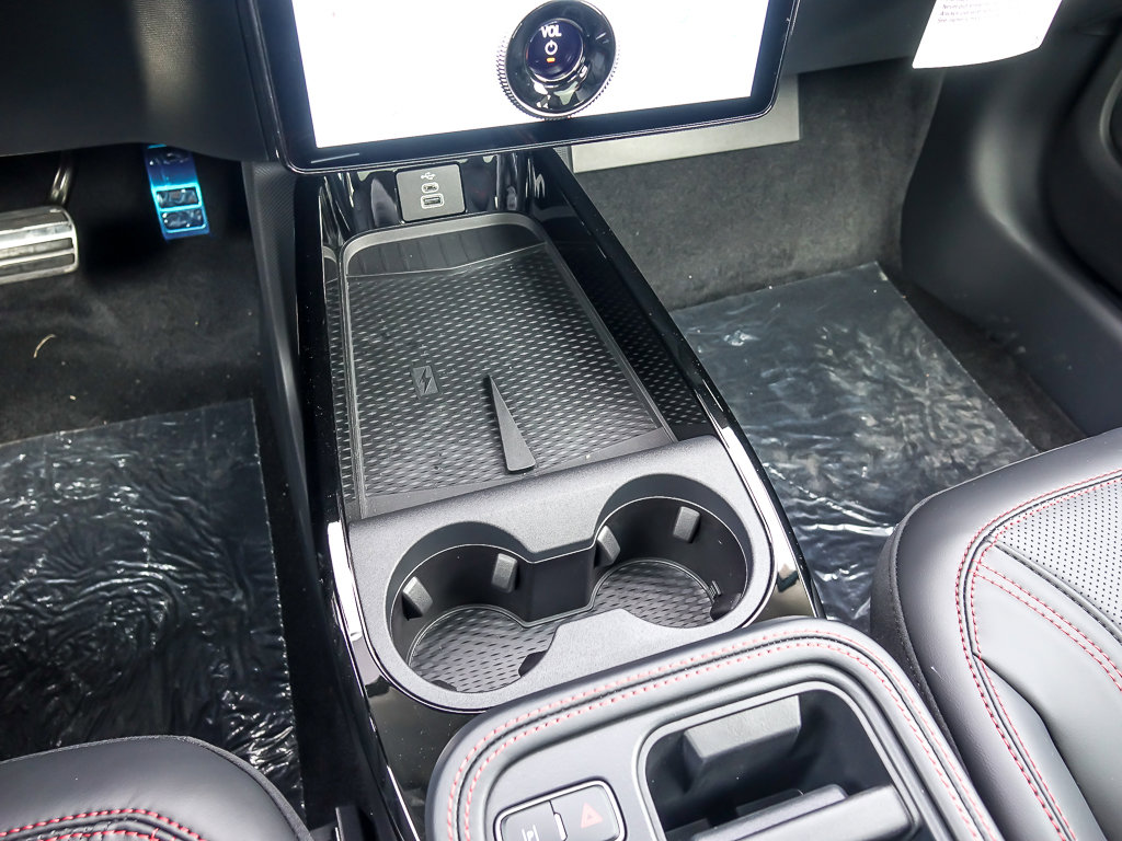 2025 FORD MUSTANG MACH-E - Image 22