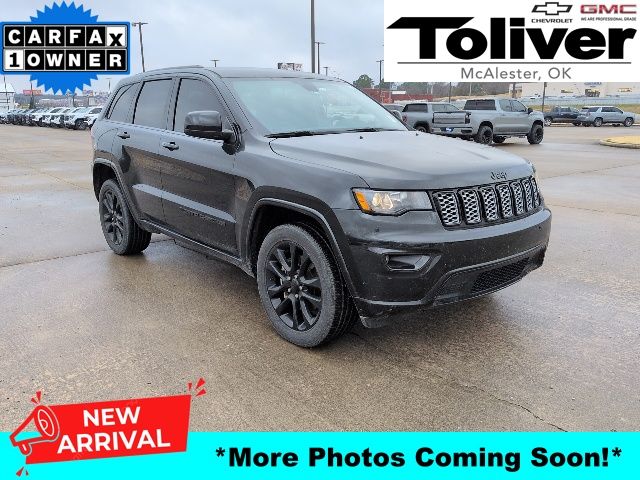 2022 Jeep Grand Cherokee WK Laredo X's photo