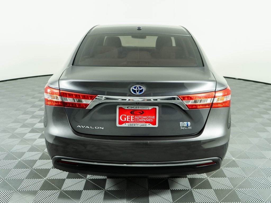 2014 Toyota Avalon Hybrid photo 3