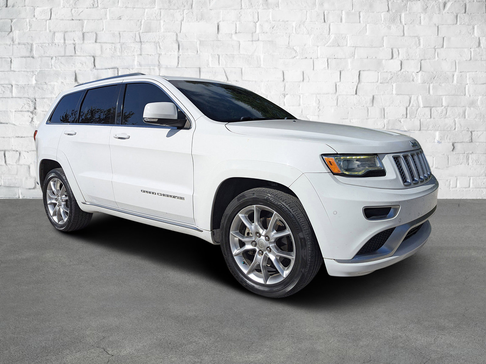 2016 Jeep Grand Cherokee Summit