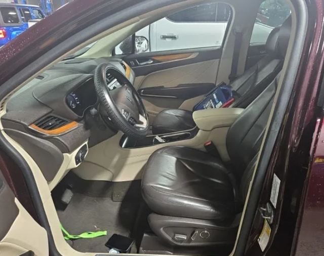 2019 Lincoln MKC Select photo 3