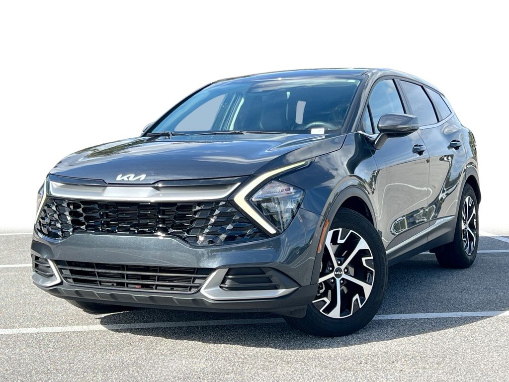 2023 Kia Sportage EX's photo