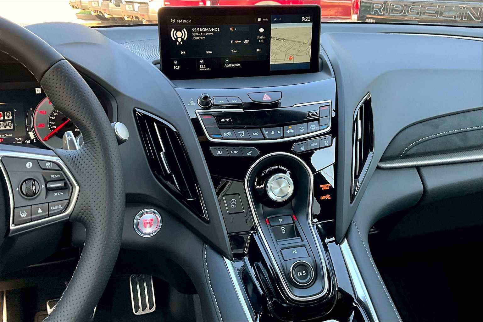 2025 Acura RDX A-Spec photo 5