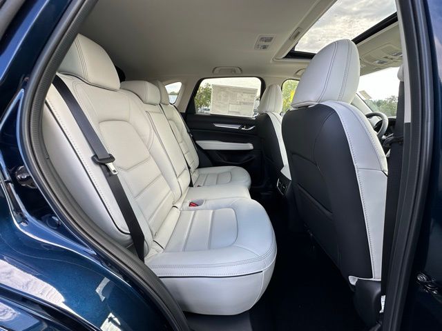 2025 Mazda CX-5 2.5 Premium Plus photo 32