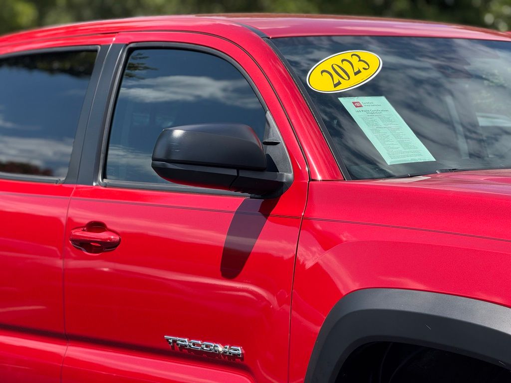 2023 Toyota Tacoma SR5 V6 photo 6