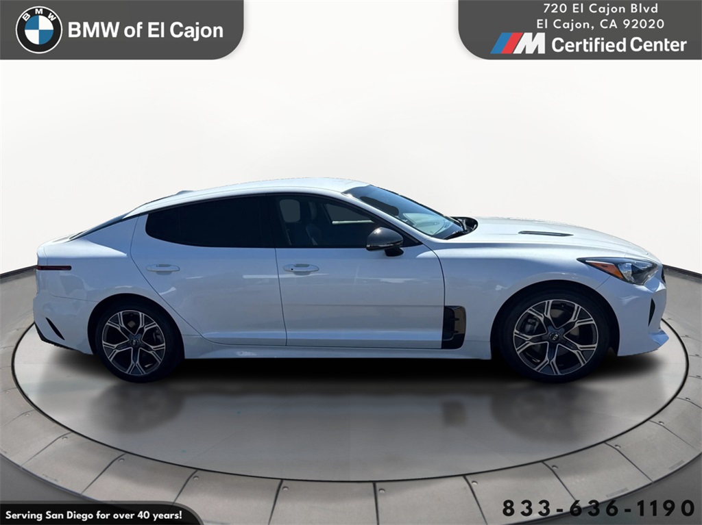 2020 Kia Stinger GT-Line photo 3