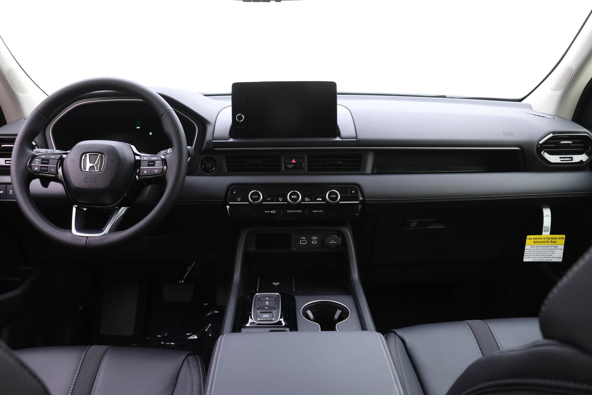 2025 Honda Pilot EX-L photo 3