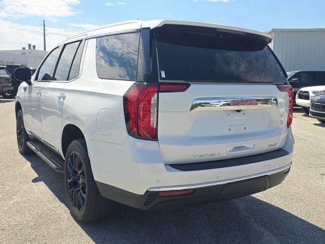 2023 Gmc Yukon SLT photo 3