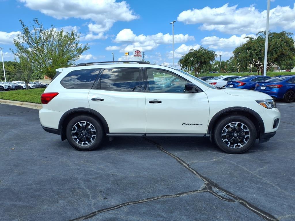 2020 Nissan Pathfinder SL photo 6