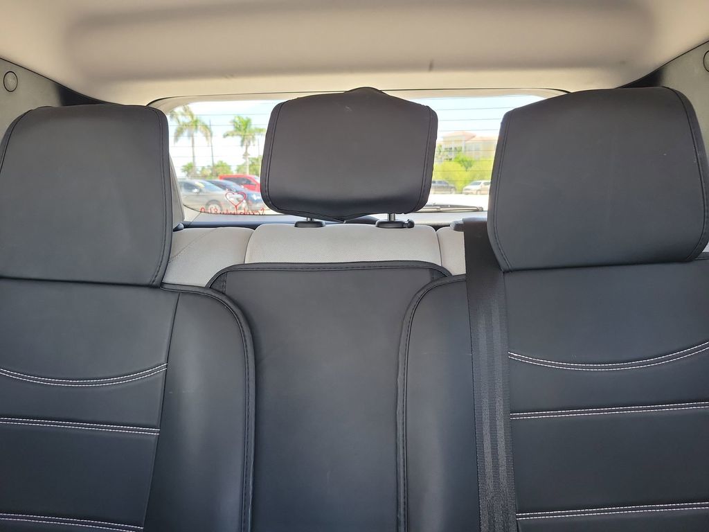 2022 Jeep Renegade Latitude photo 12