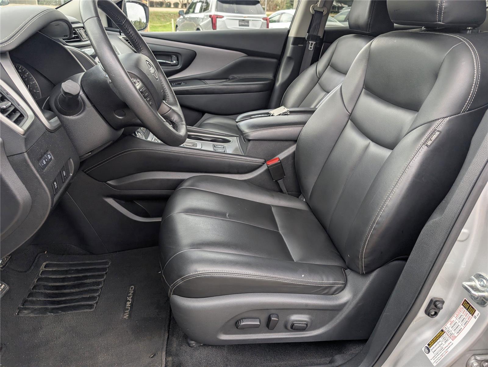 2023 Nissan Murano SV photo 10