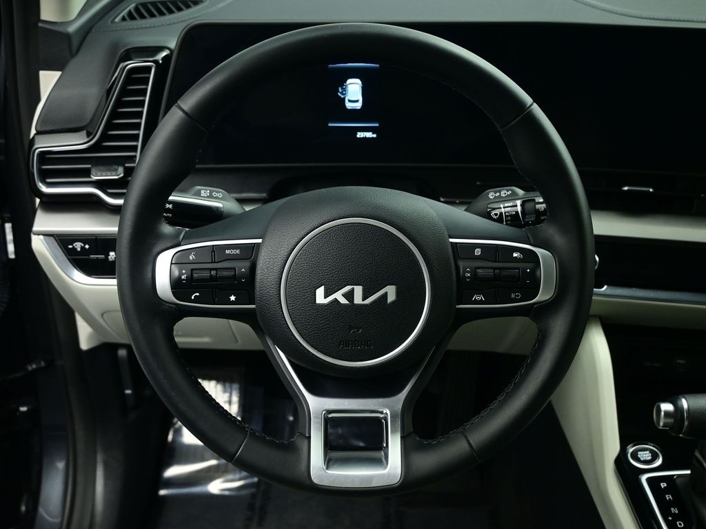 2024 Kia Sportage EX photo 2