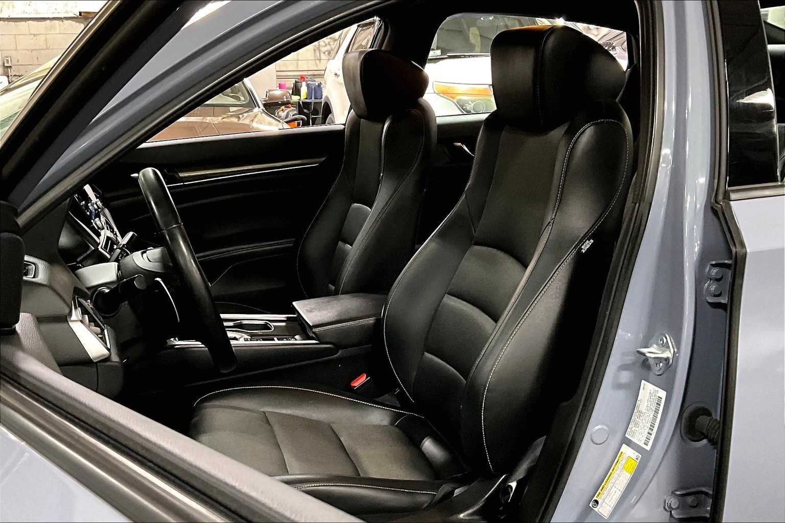 2022 Honda Accord Sport photo 7