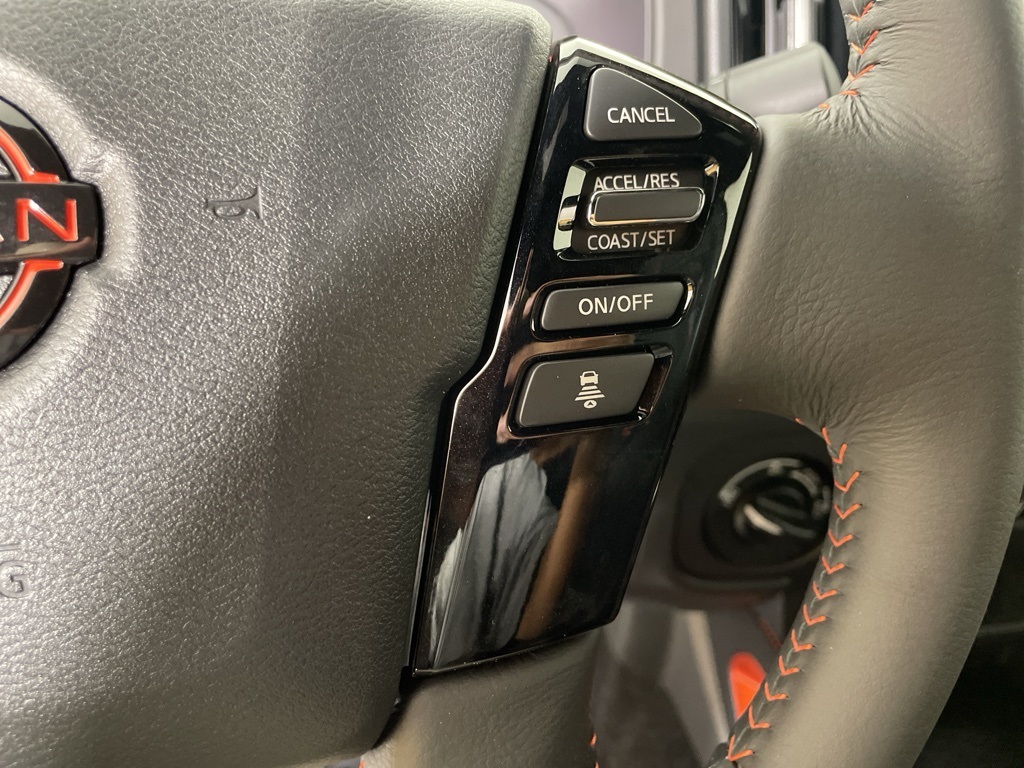 2025 Nissan Frontier Crew Cab PRO-4X photo 21
