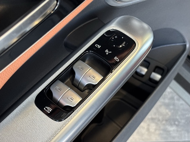 2025 Mercedes Benz GLC 350e 4MATIC photo 20