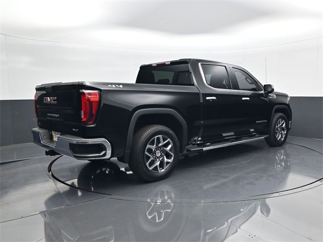 2022 Gmc Sierra 1500 SLT photo 4