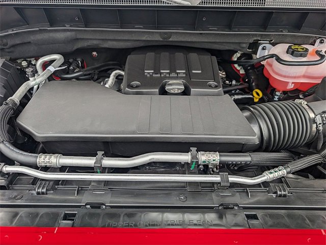2025 Chevrolet Silverado 1500 LT photo 4