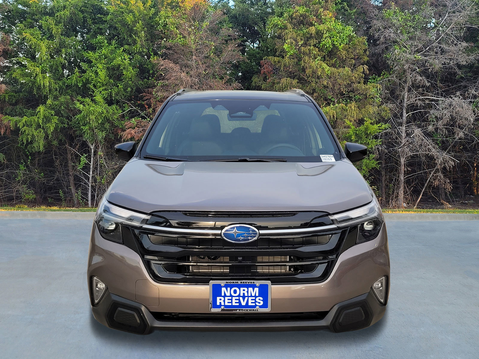 2025 Subaru Forester Touring photo 2