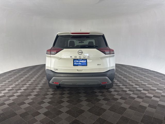 2023 Nissan Rogue SV photo 3