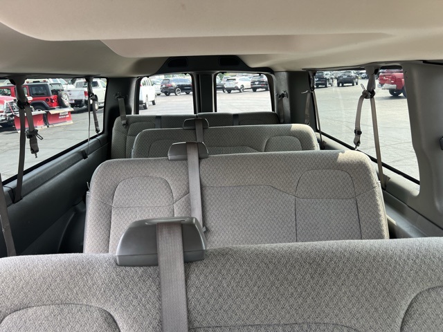 2023 Chevrolet Express 3500 LS photo 12