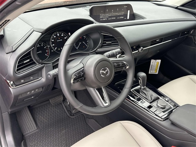 2025 Mazda CX-30 2.5 S Preferred photo 2