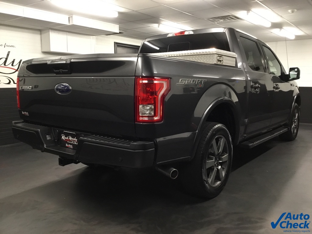 2017 Ford F-150 XLT photo 10