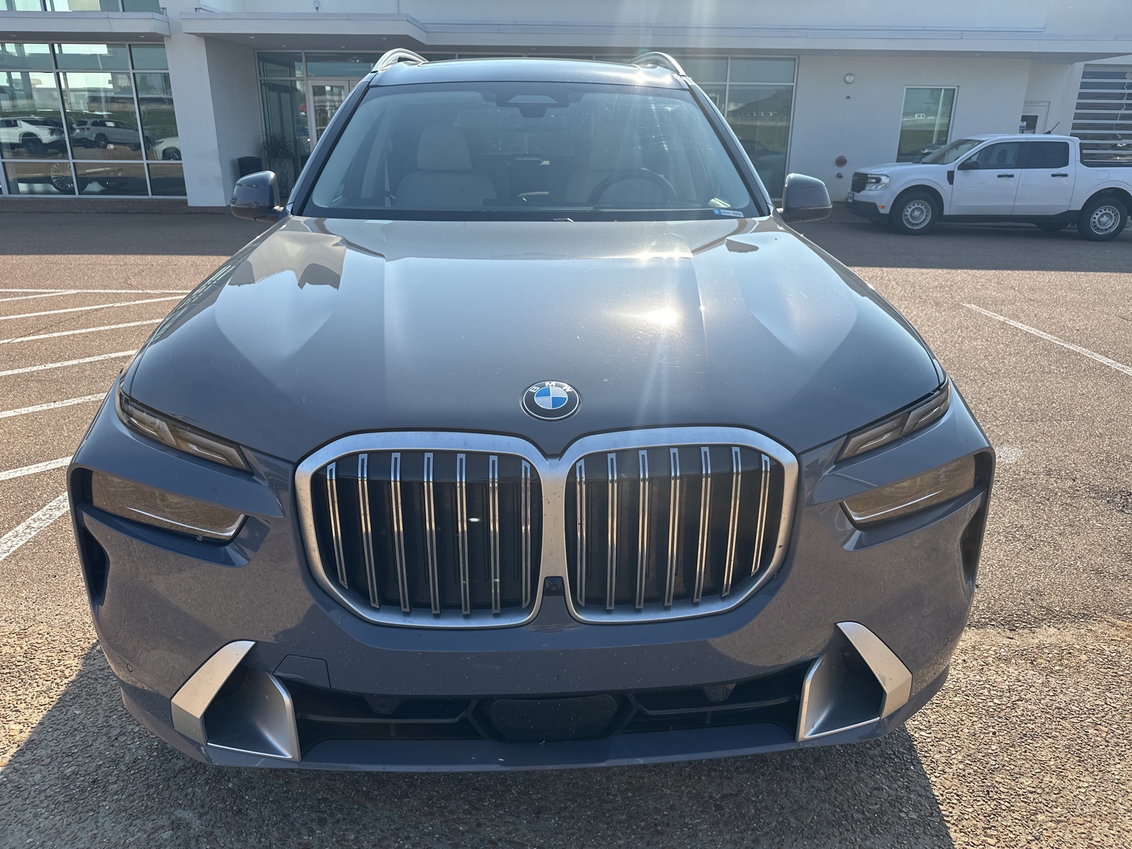 2023 Bmw X7 xDrive40i photo 2