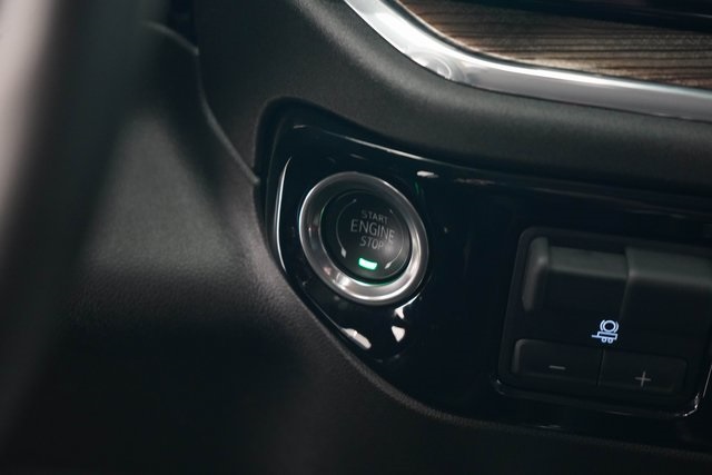 2024 Chevrolet Silverado 1500 RST photo 27