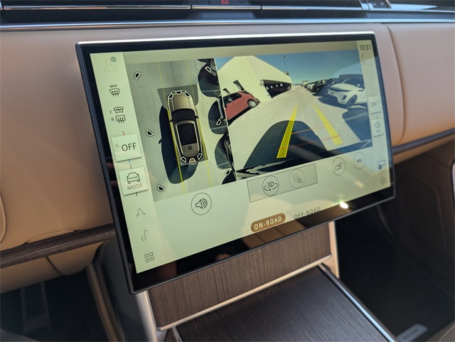 2025 Land Rover Range Rover SE photo 11