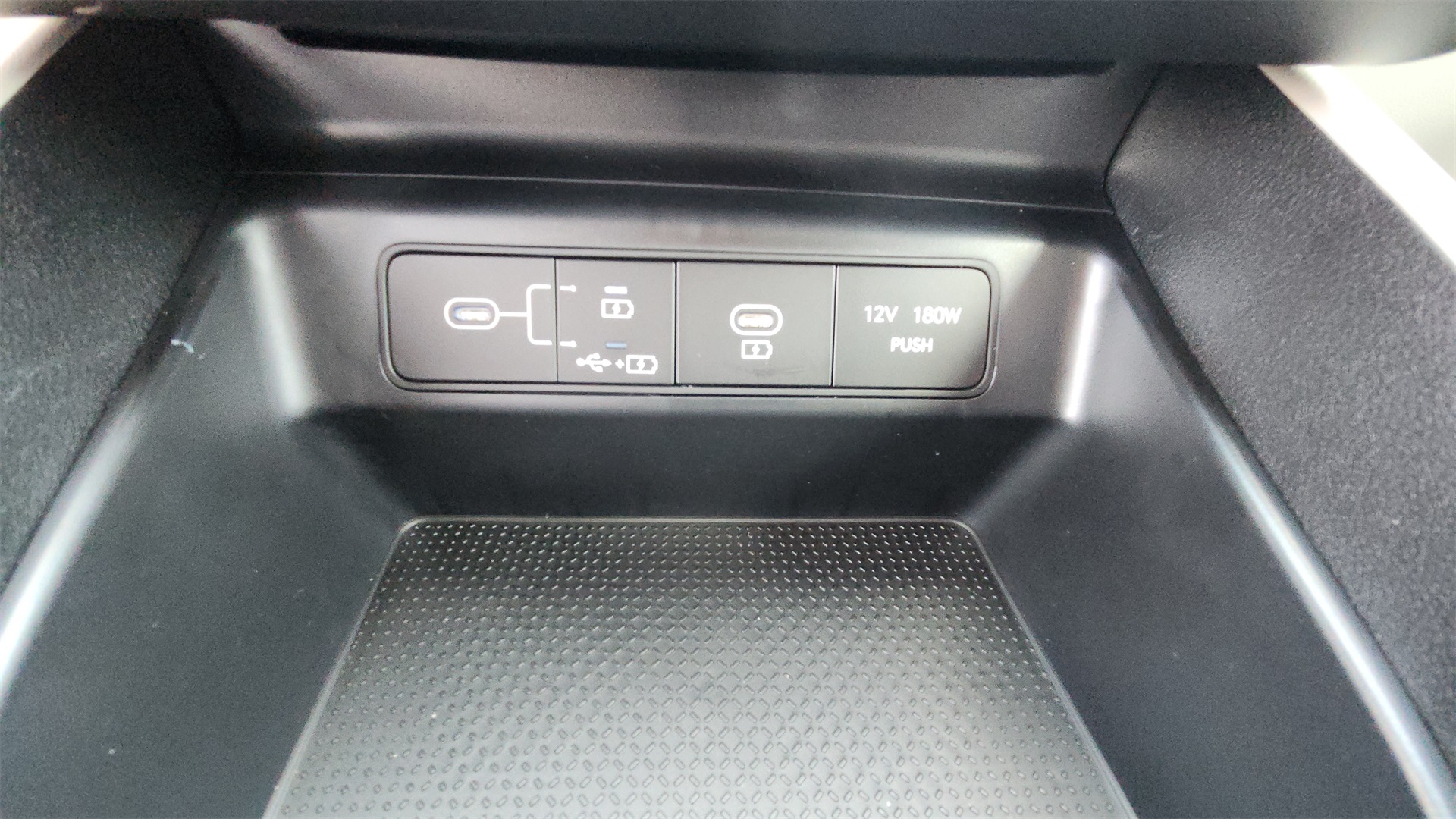 2026 Hyundai Tucson SEL photo 16