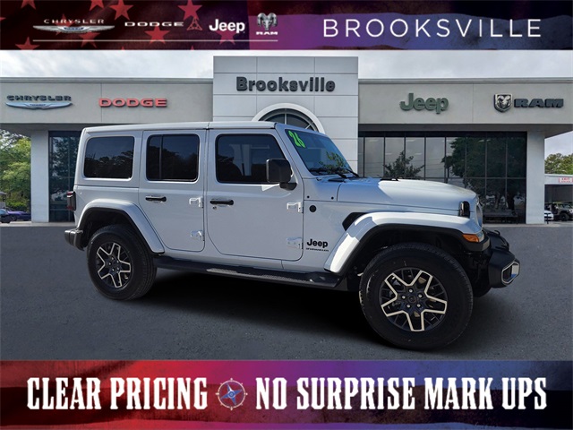 2026 Jeep Wrangler 4-Door Sahara's photo