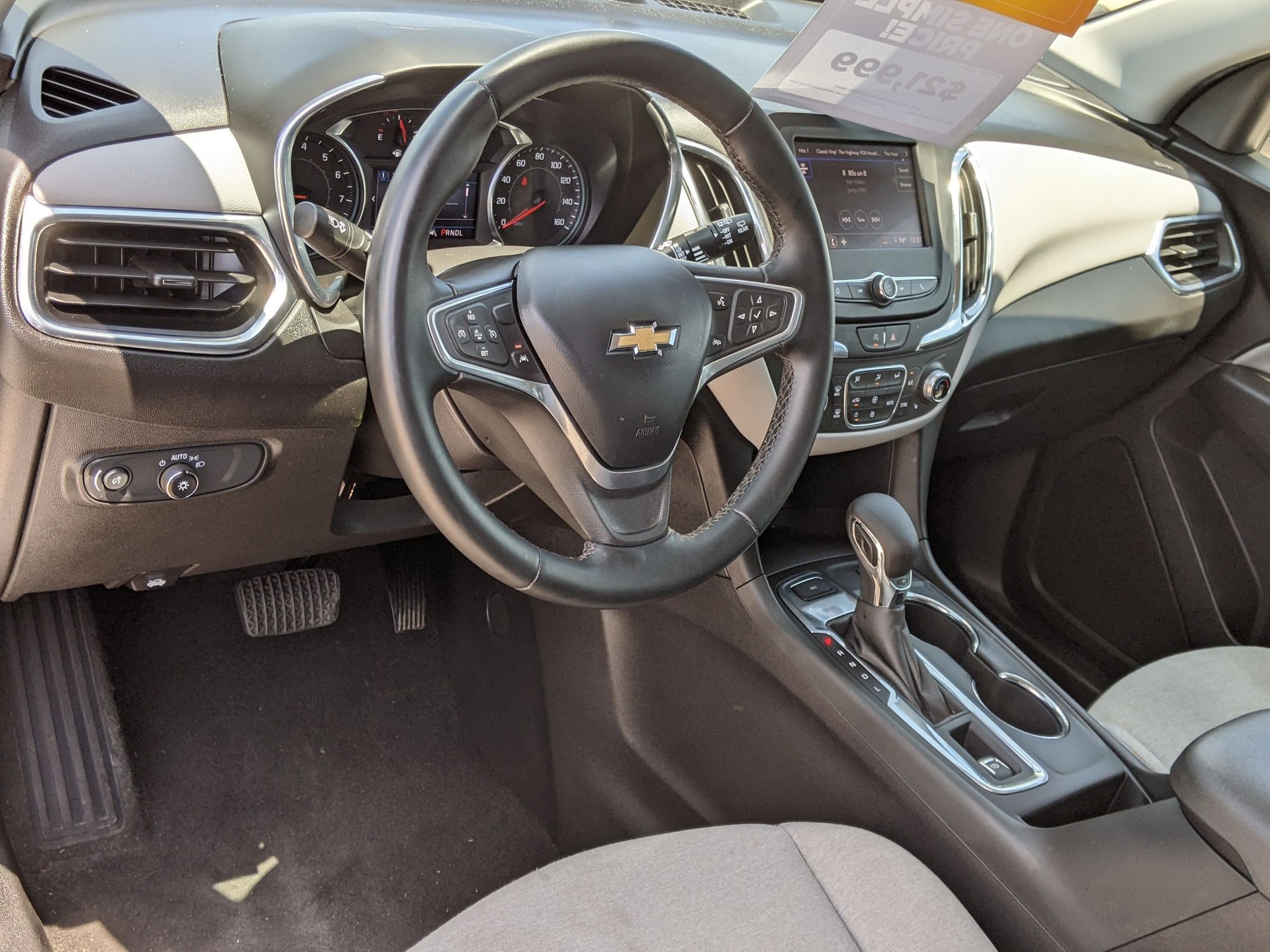 2023 Chevrolet Equinox LT photo 10