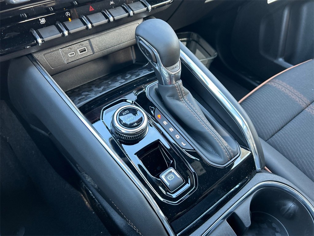 2026 GMC CANYON - Image 24