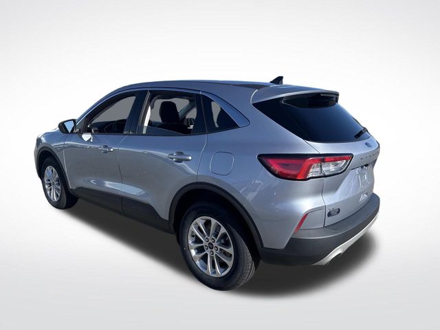 2022 Ford Escape SE photo 3