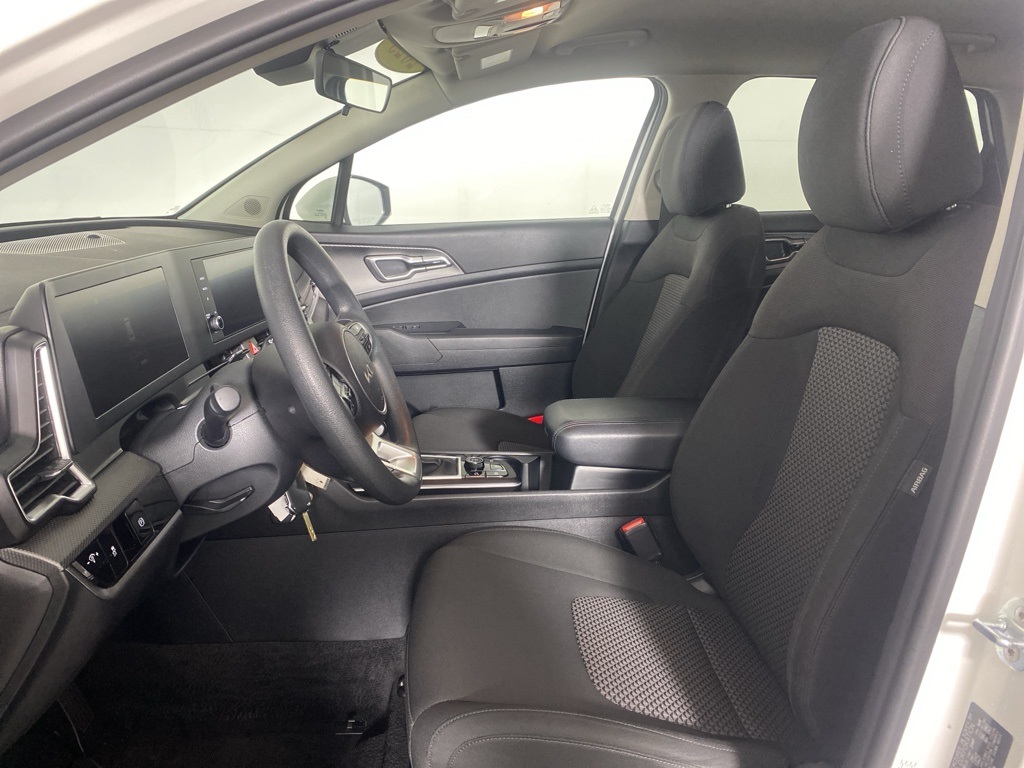 2023 Kia Sportage LX photo 4