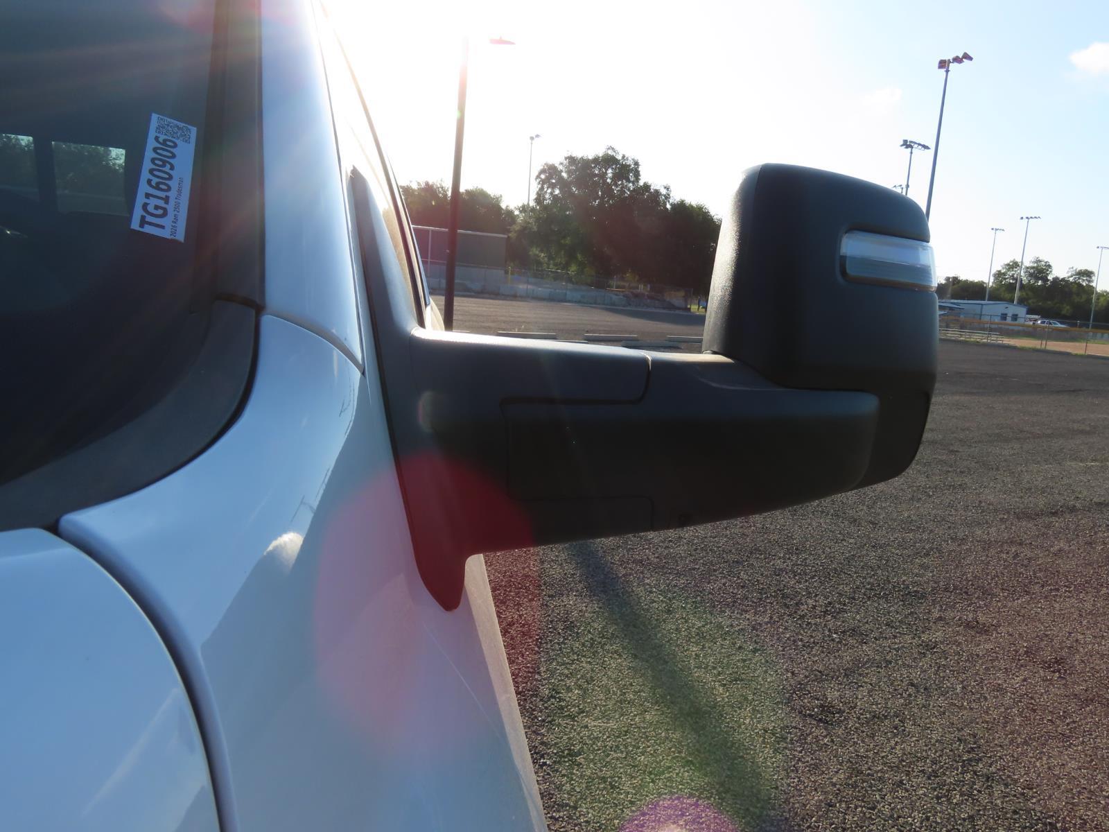 2026 Ram 2500 Tradesman photo 20