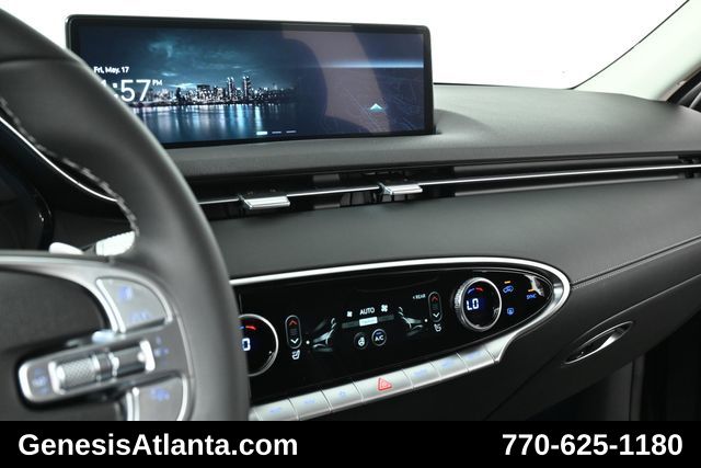 2025 Genesis GV70 2.5T Select photo 17