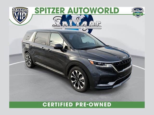 2023 Kia Carnival EX's photo