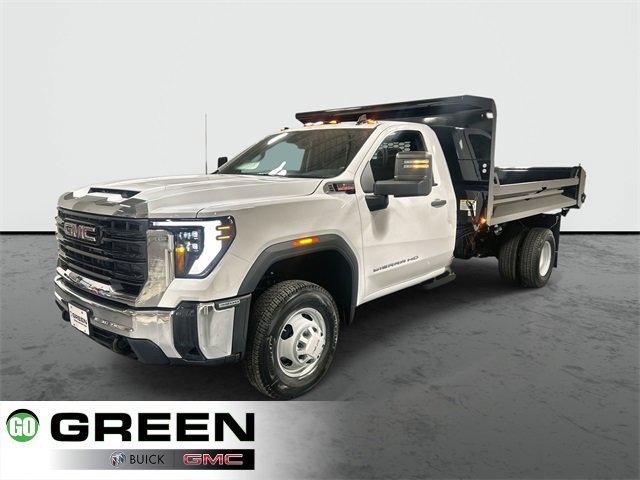 2025 GMC Sierra 3500HD Pro's photo