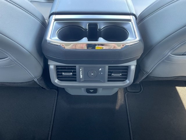 2025 Ford F-150 Lightning photo 11