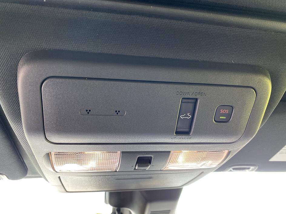 2026 Nissan Frontier Crew Cab PRO-4X photo 14