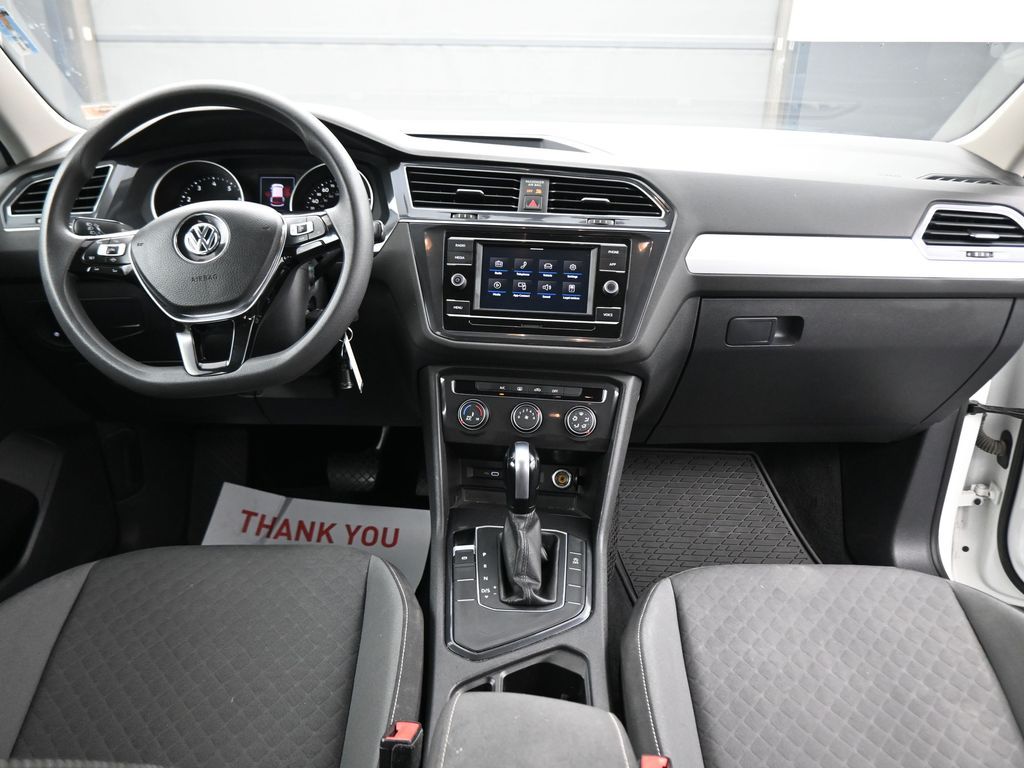 2021 Volkswagen Tiguan S photo 40
