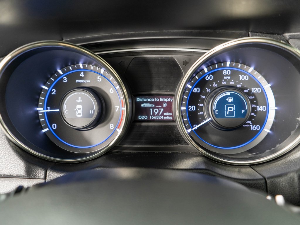 2012 Hyundai Sonata GLS photo 17