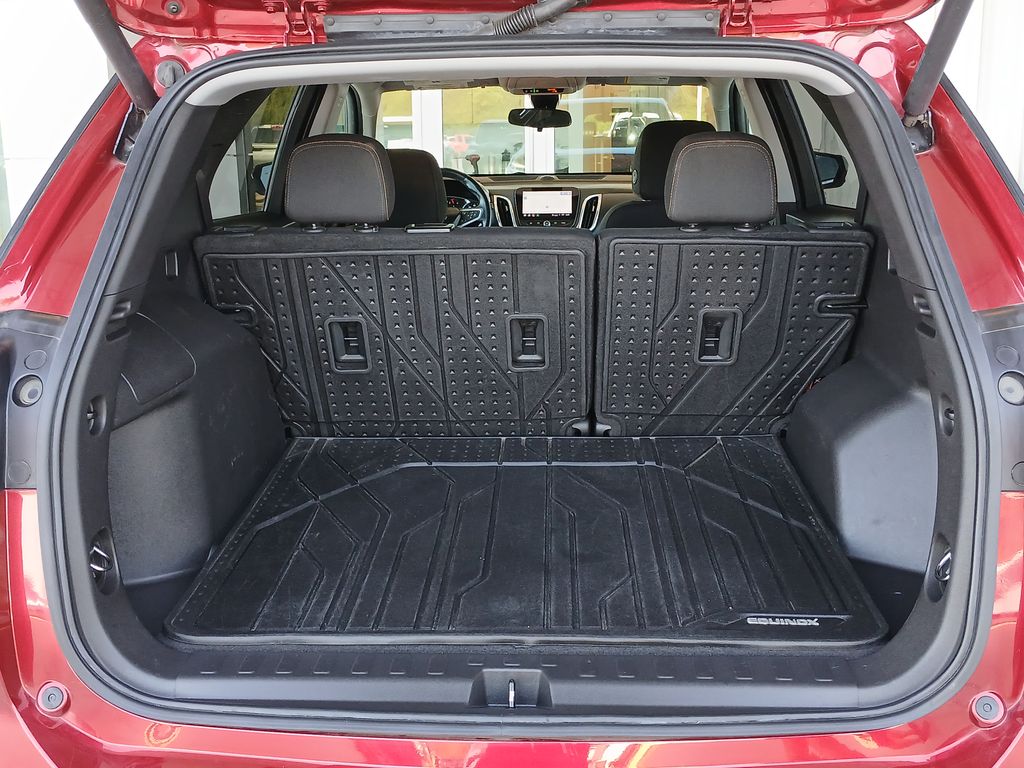 2022 Chevrolet Equinox LT photo 26
