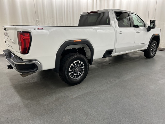 2024 Gmc Sierra HD SLE photo 4