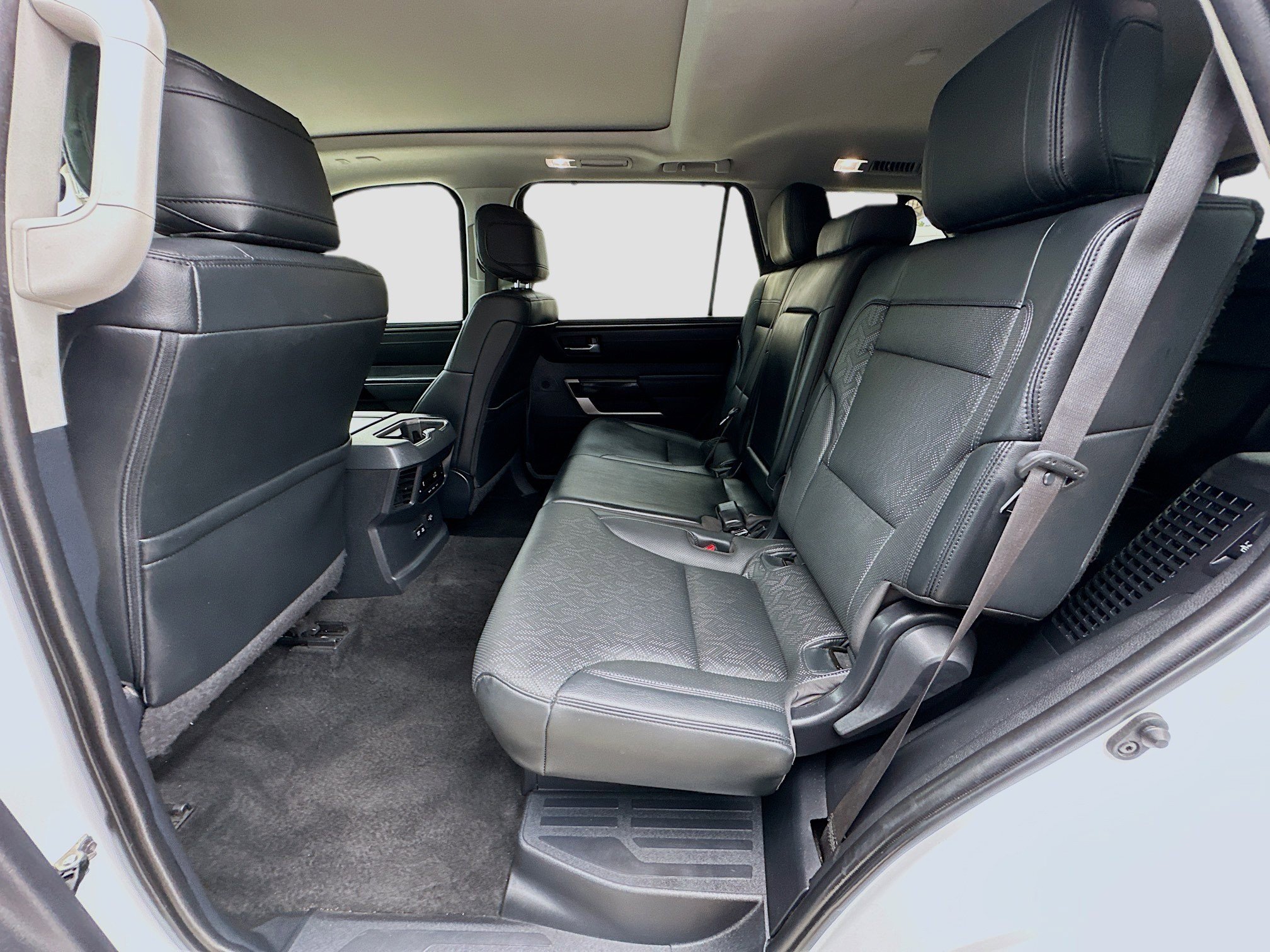 2023 Toyota Sequoia Limited photo 14