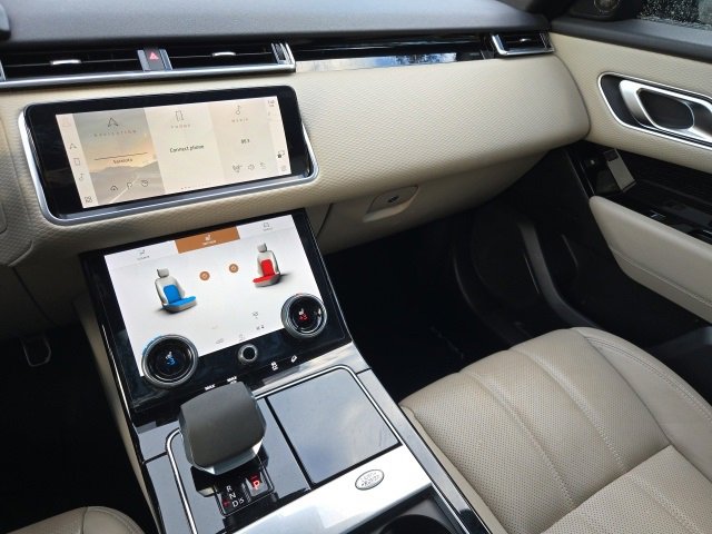 2021 Land Rover Range Rover Velar R-Dynamic S photo 9