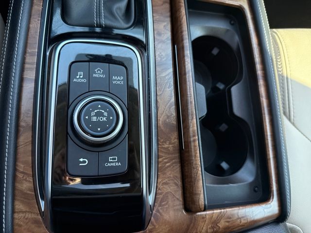 2023 Nissan Armada SL photo 32