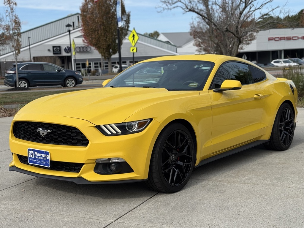 2015 Ford Mustang EcoBoost Premium photo 3